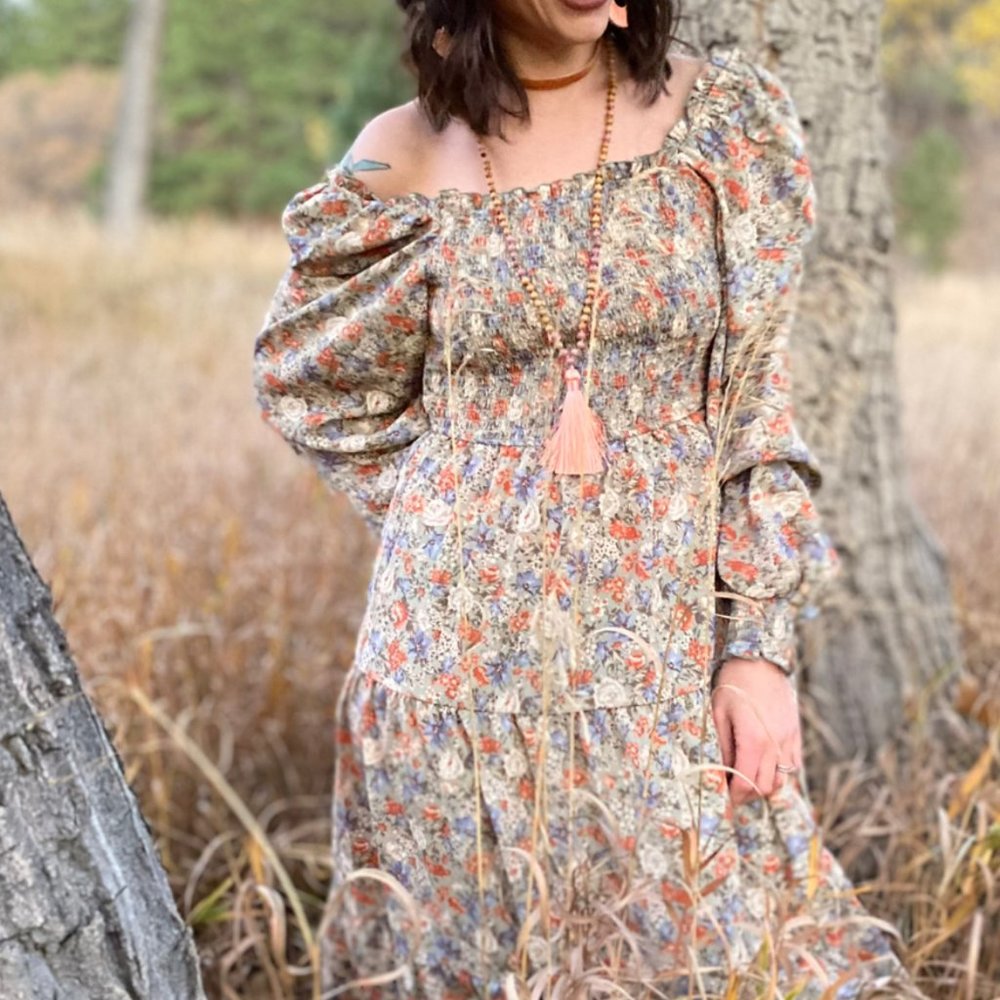 M & Large Prarie Style, Long Sleeve, Off the Shoulder, Ankle Length Womans Dress